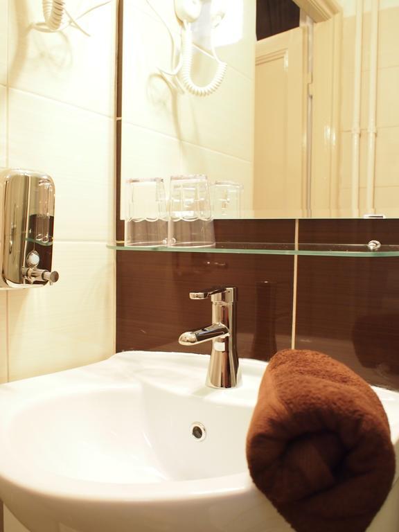 Budapest Suites Esterno foto